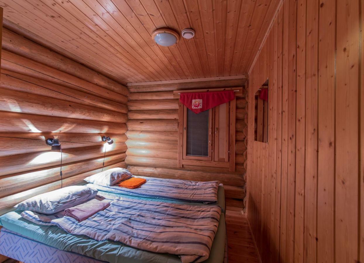 Villa Lohi-Aslakin Lomamoekit Utsjoki Esterno foto