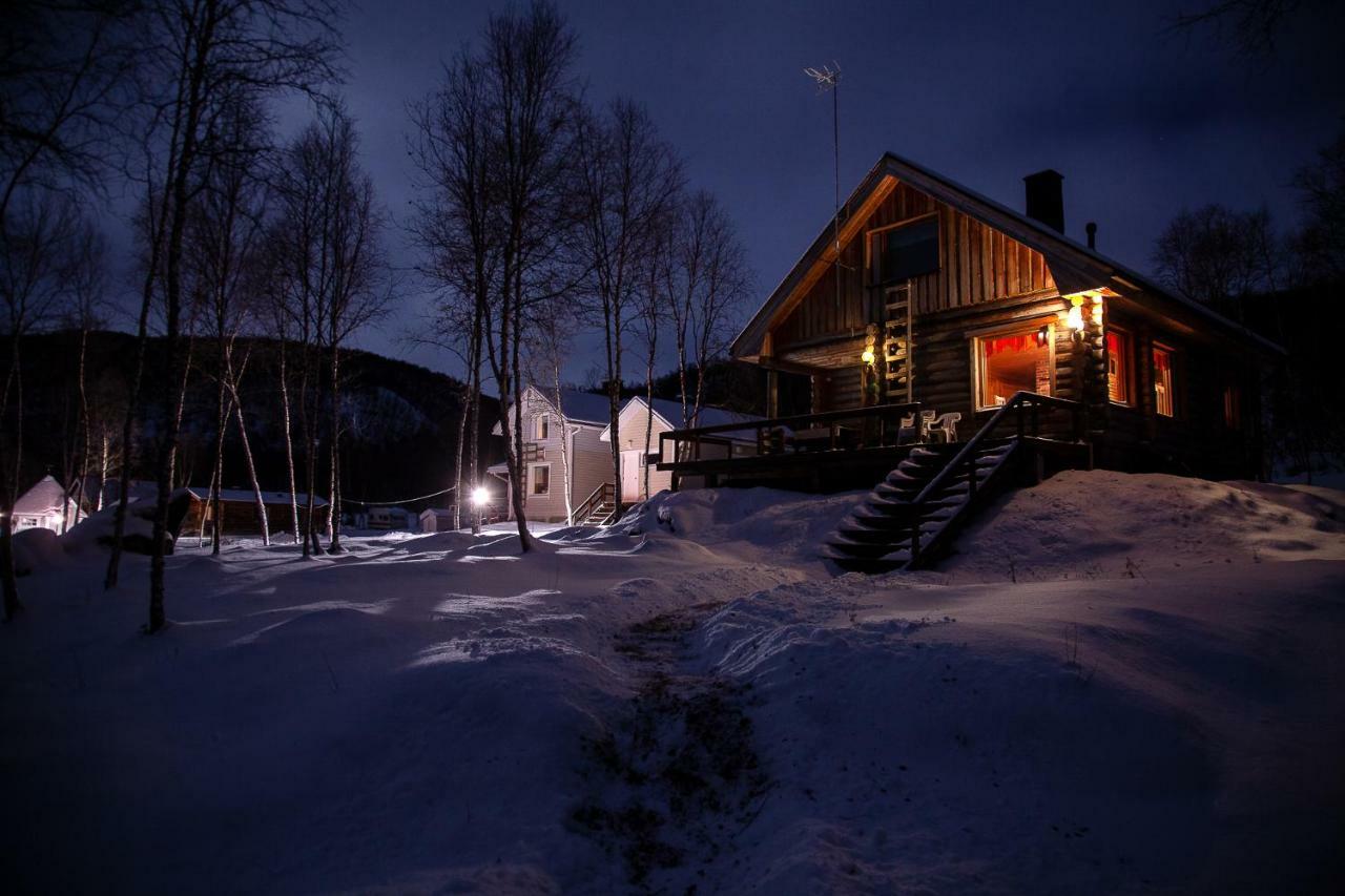 Villa Lohi-Aslakin Lomamoekit Utsjoki Esterno foto