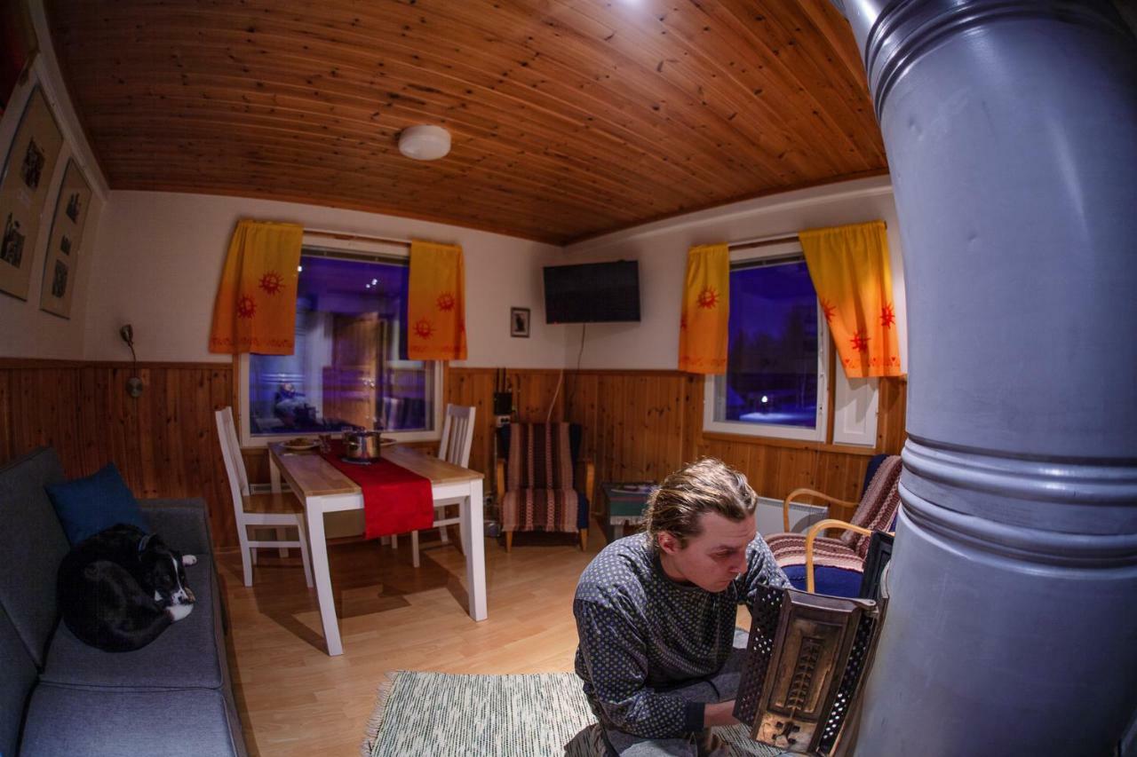 Villa Lohi-Aslakin Lomamoekit Utsjoki Esterno foto